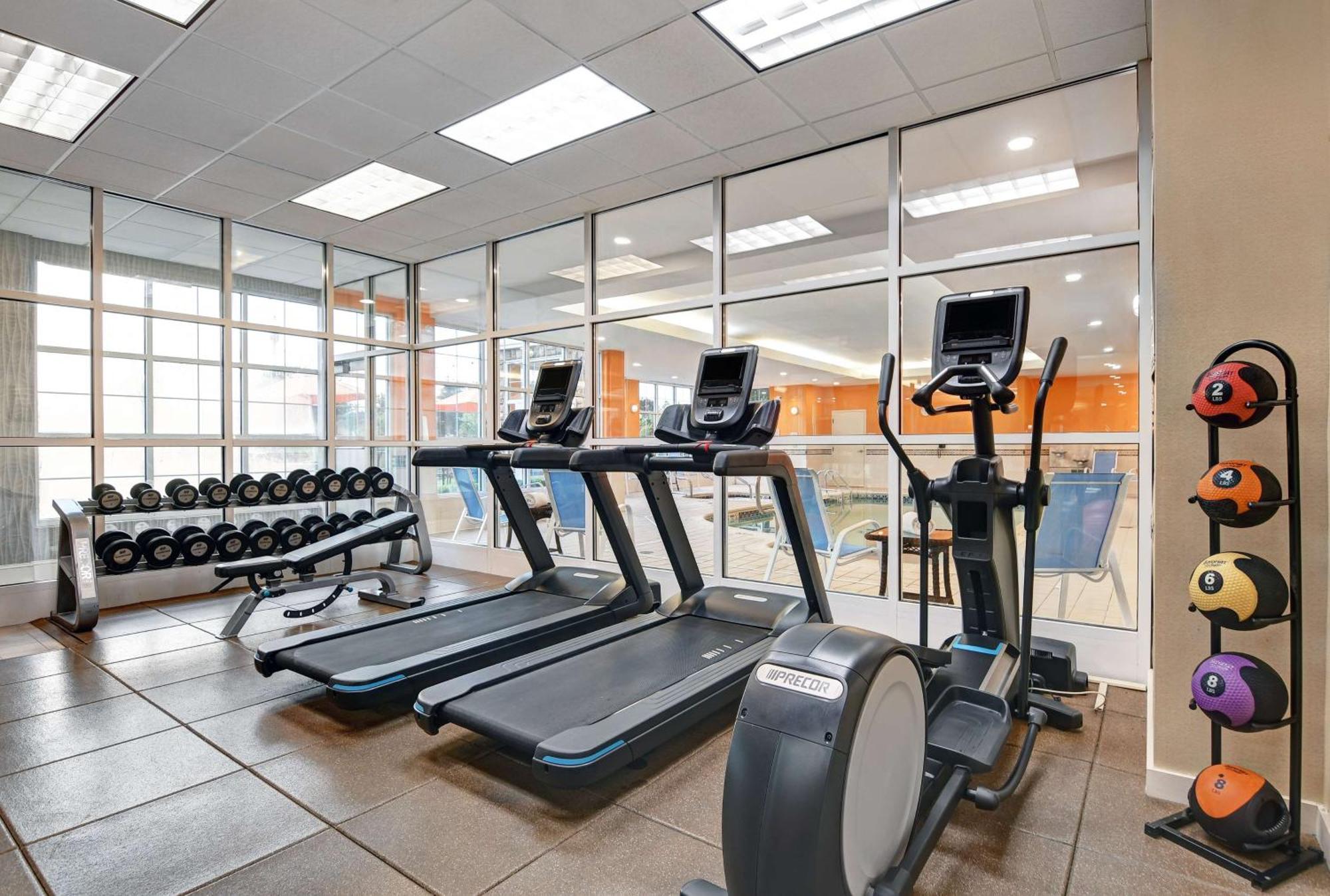 Hilton Garden Inn Hamilton Бордънтаун Екстериор снимка